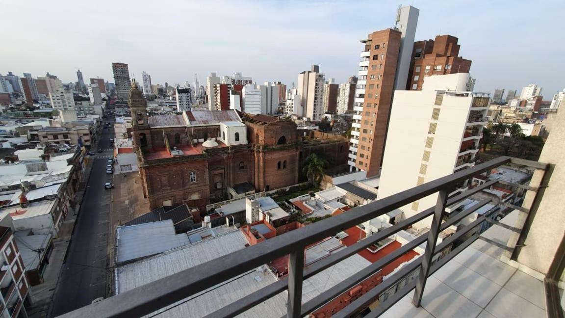 4 De Enero