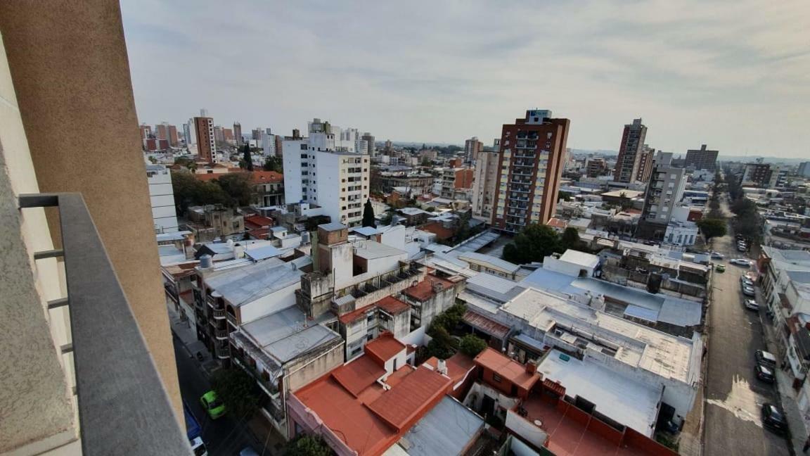 4 De Enero